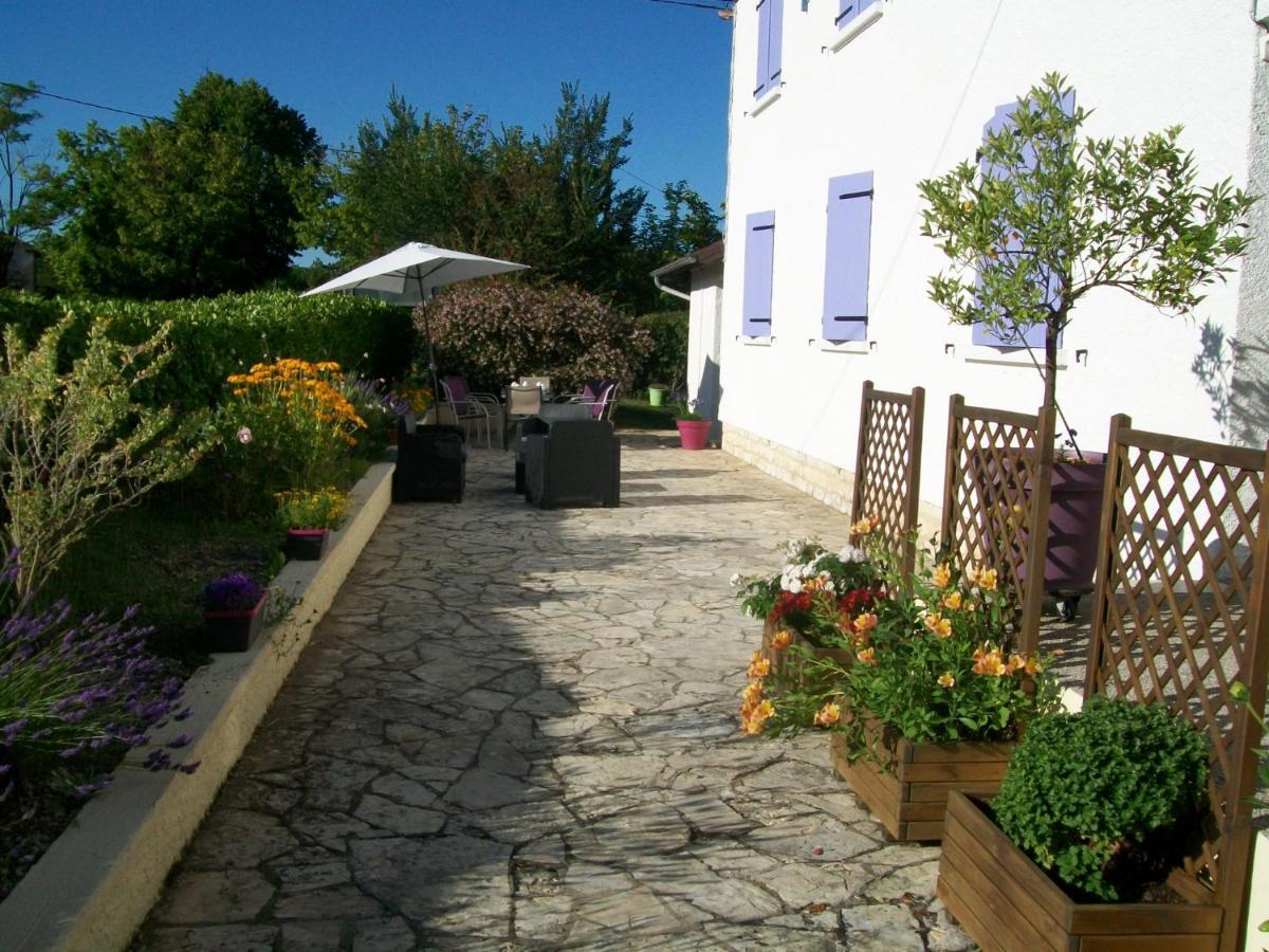 Hotel Au Charme Du Levat Saint Paul de Loubressac Exterior foto